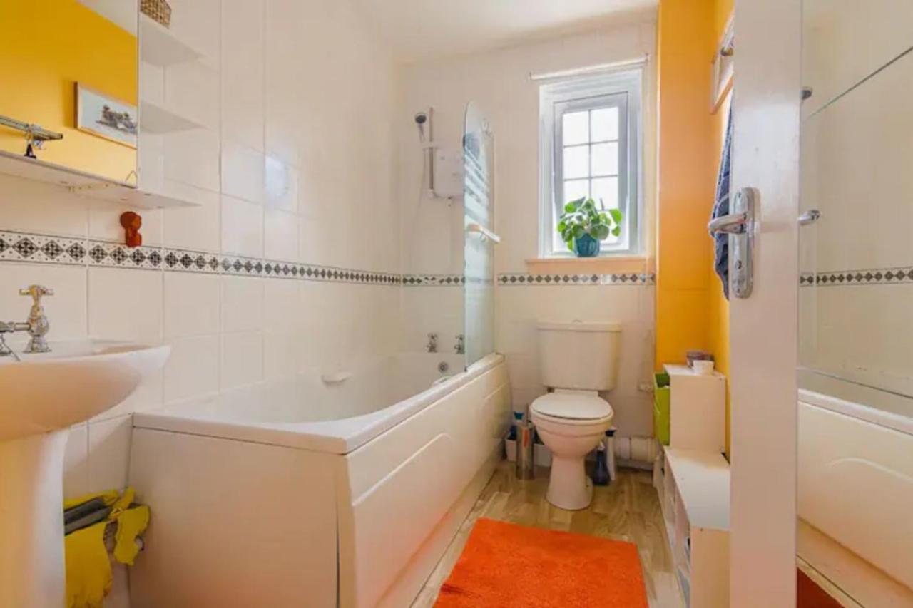 Guestready - Cosy & Bright - Central Flat Edinburgh Exterior foto